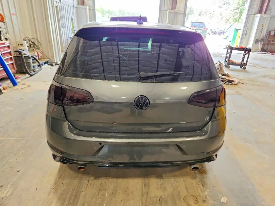 2018 VOLKSWAGEN GOLF R   