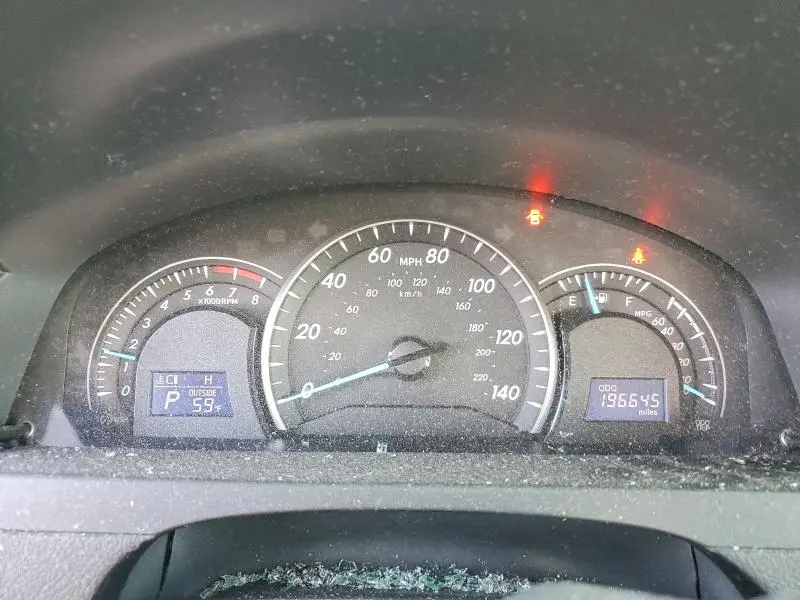 2012 TOYOTA CAMRY LE  