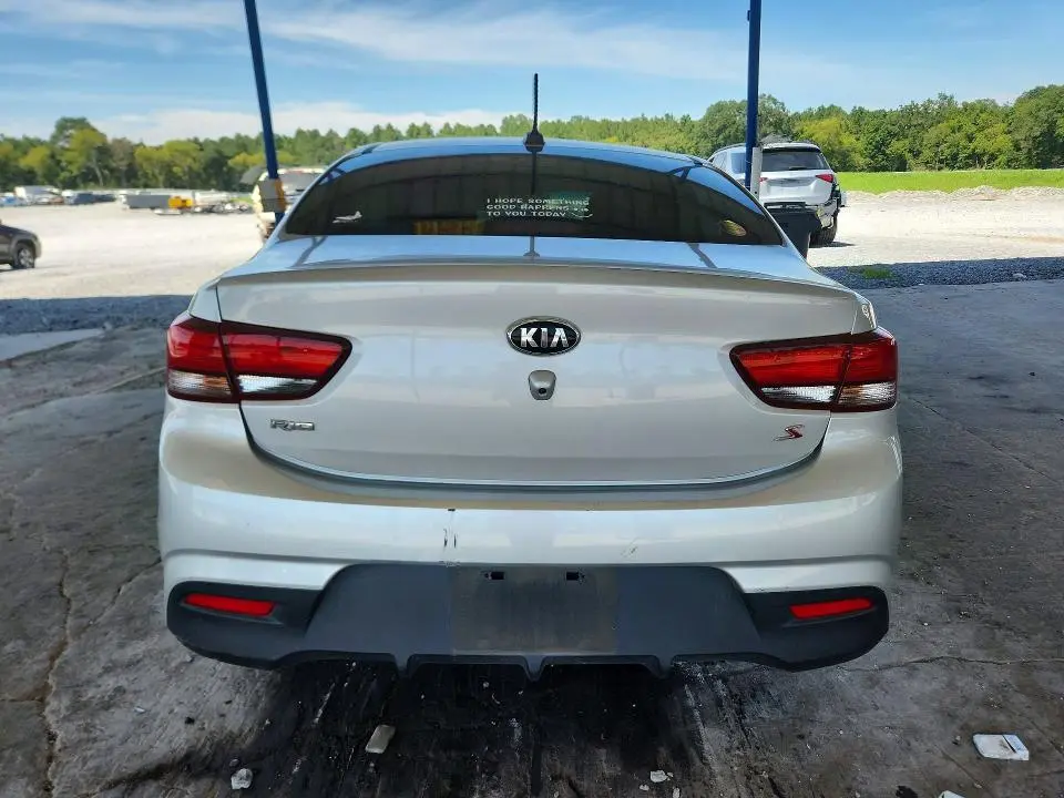 2020 KIA RIO S  