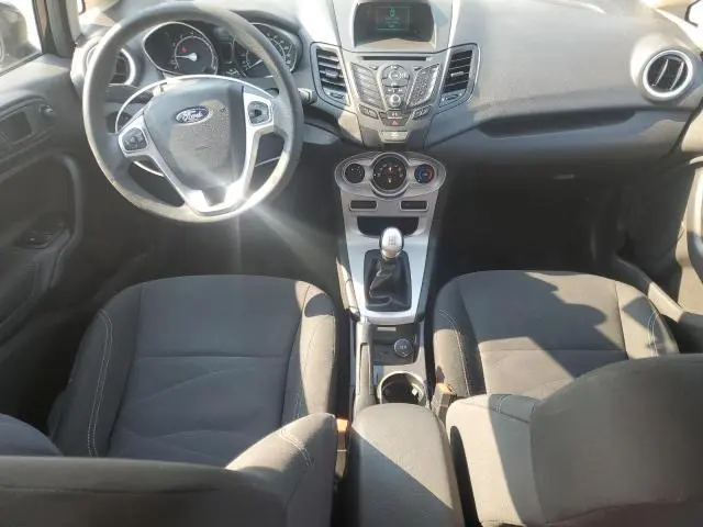 2017 FORD FIESTA SE  