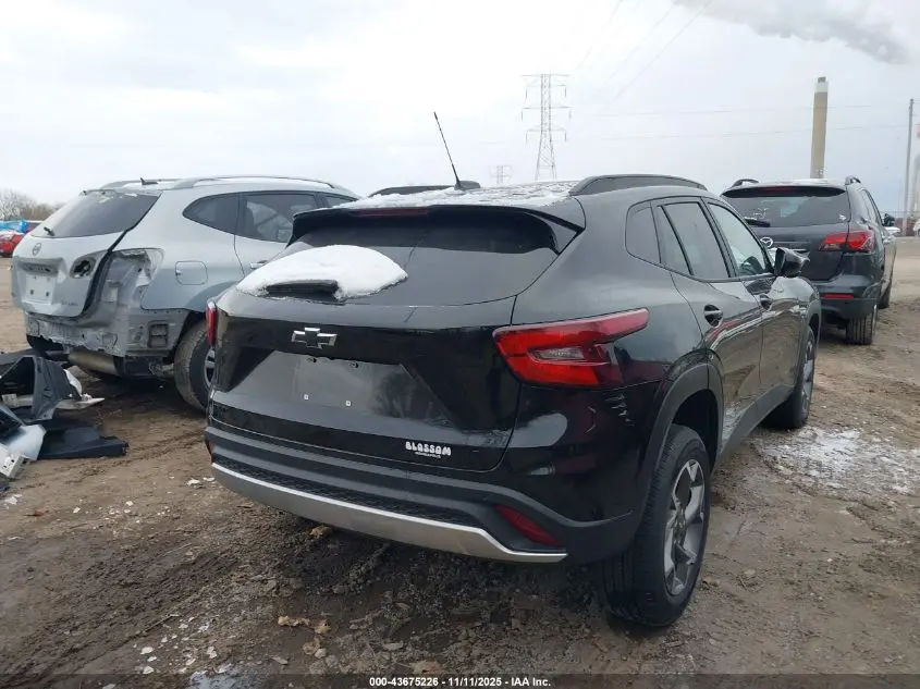 2025 CHEVROLET TRAX FWD LT