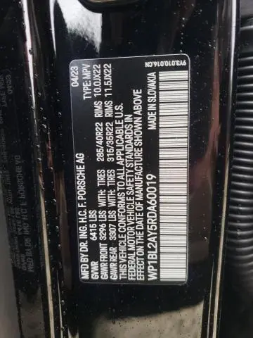 2024 PORSCHE CAYENNE S COUPE  