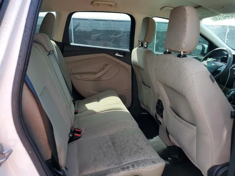 2019 FORD ESCAPE SE  