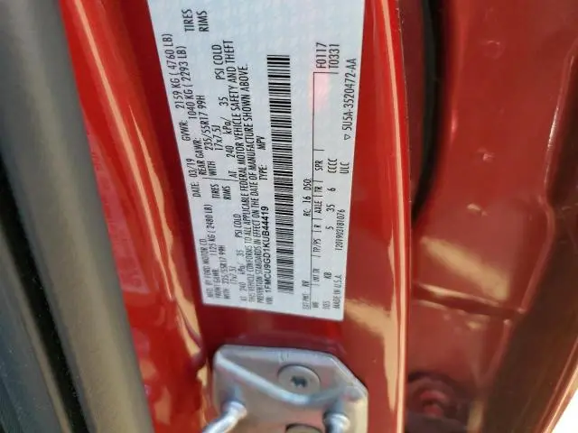 2019 FORD ESCAPE SE  