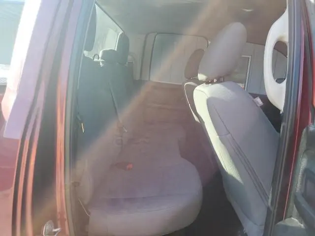 2018 RAM 1500 ST