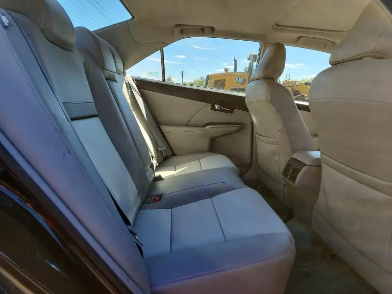 2012 TOYOTA CAMRY XLE  