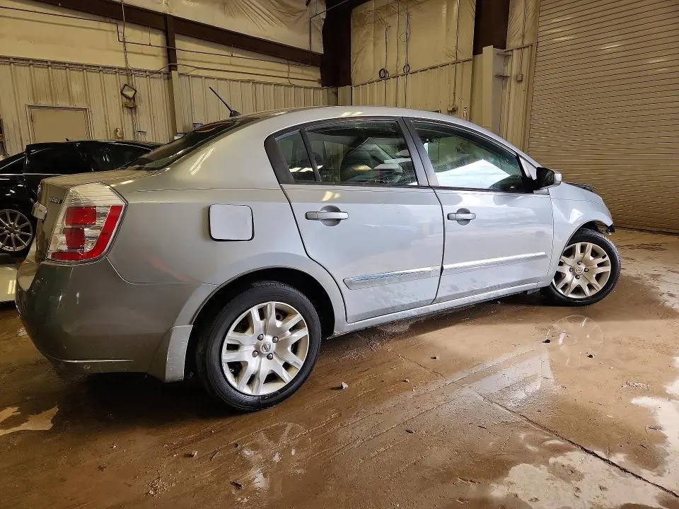 2010 NISSAN SENTRA 2.0  
