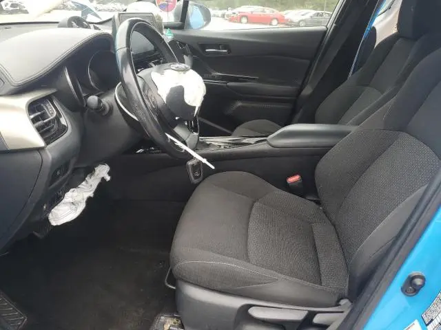 2019 TOYOTA C-HR XLE  