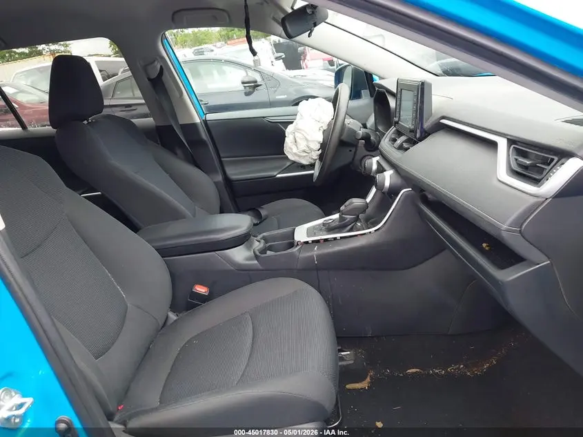 2019 TOYOTA RAV4 HYBRID LE