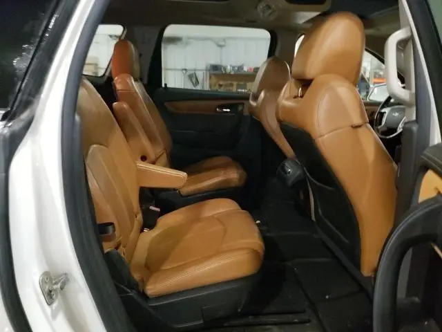 2013 CHEVROLET TRAVERSE LT  