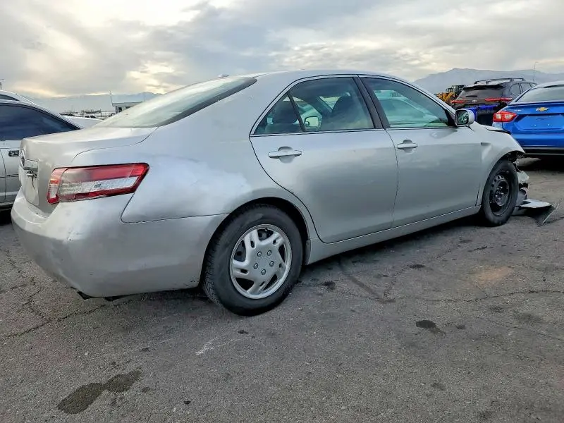 2010 TOYOTA CAMRY BASE  