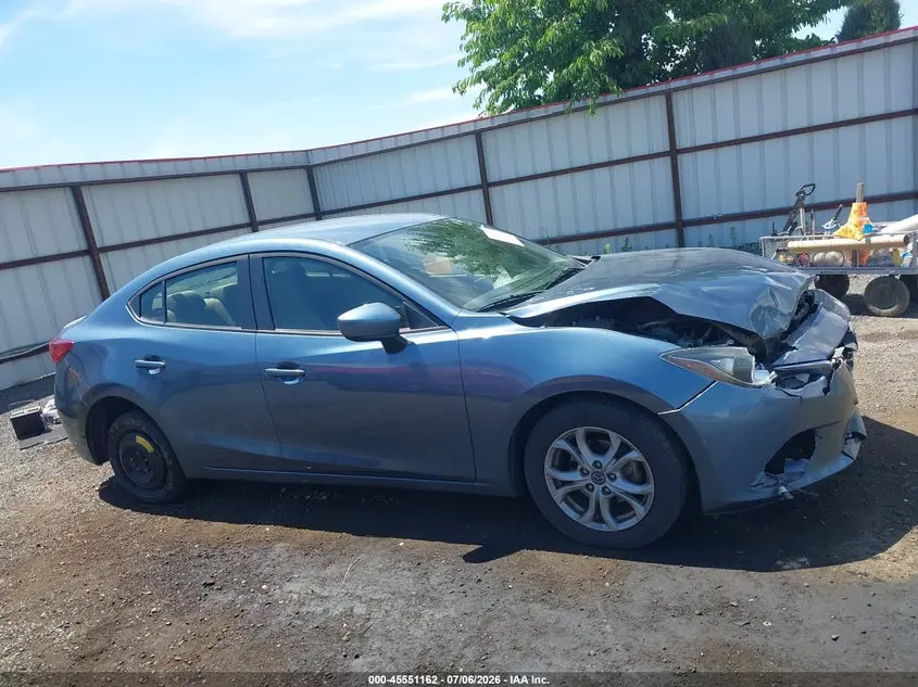 2015 MAZDA MAZDA3 I SPORT
