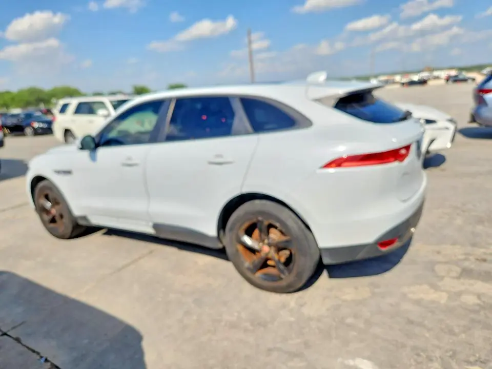 2018 JAGUAR F-PACE PREMIUM  