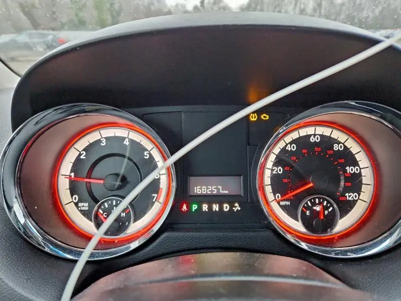 2013 DODGE GRAND CARAVAN SE  