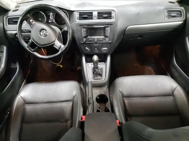 2015 VOLKSWAGEN JETTA SE  