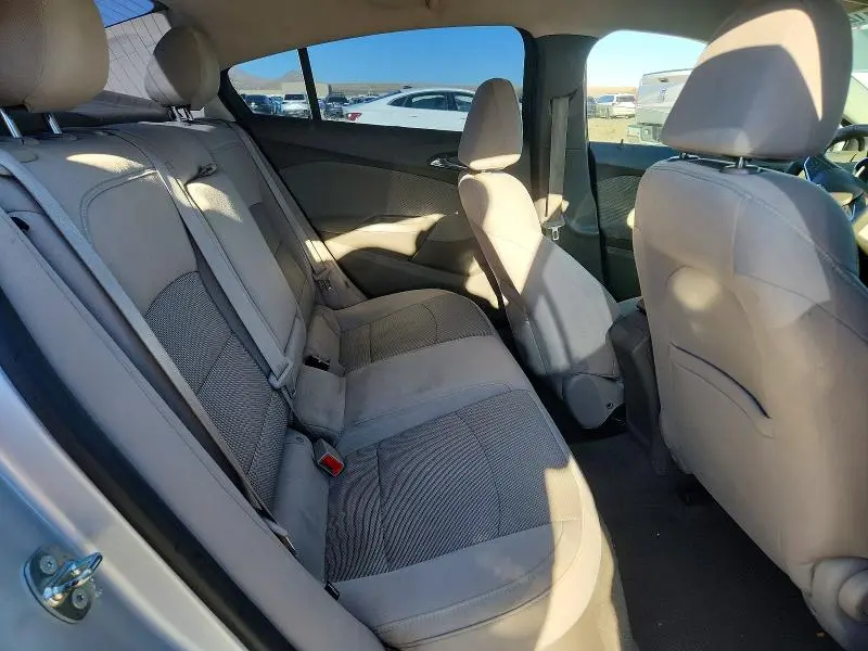 2016 CHEVROLET CRUZE LT  