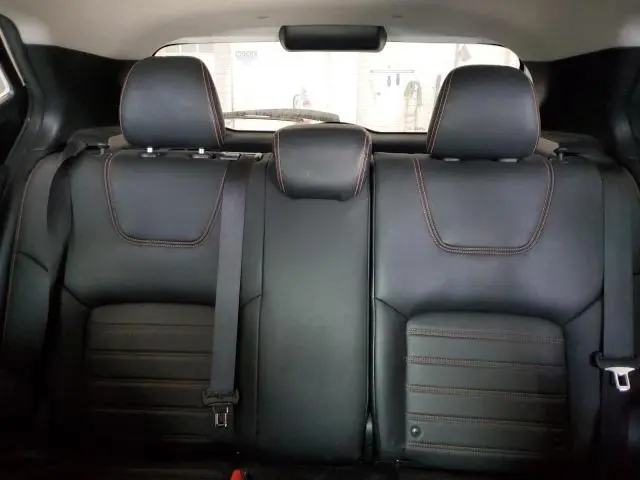 2018 NISSAN KICKS S  