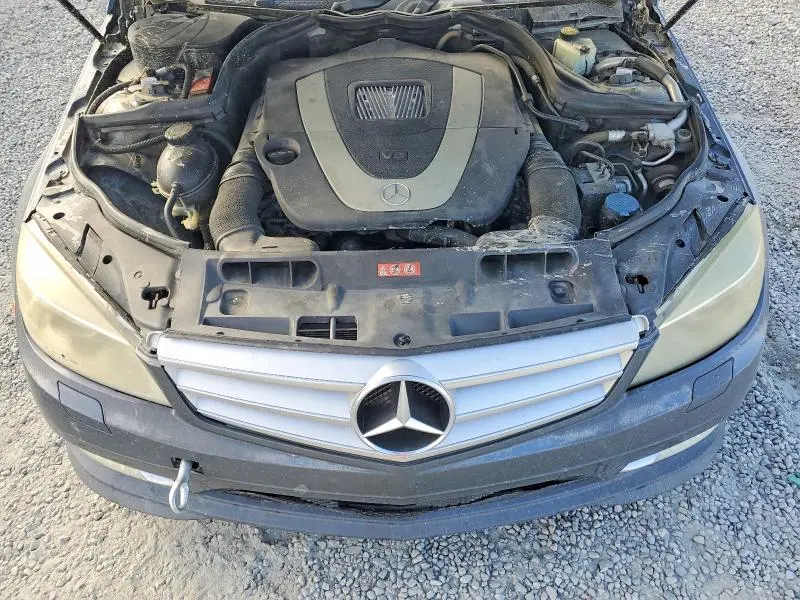 2011 MERCEDES-BENZ C 300  
