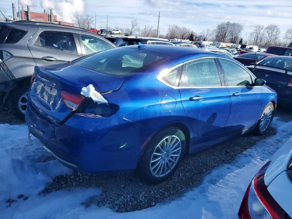 2015 CHRYSLER 200 C  