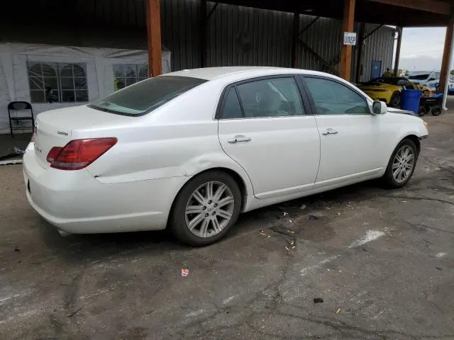 2010 TOYOTA AVALON XL  