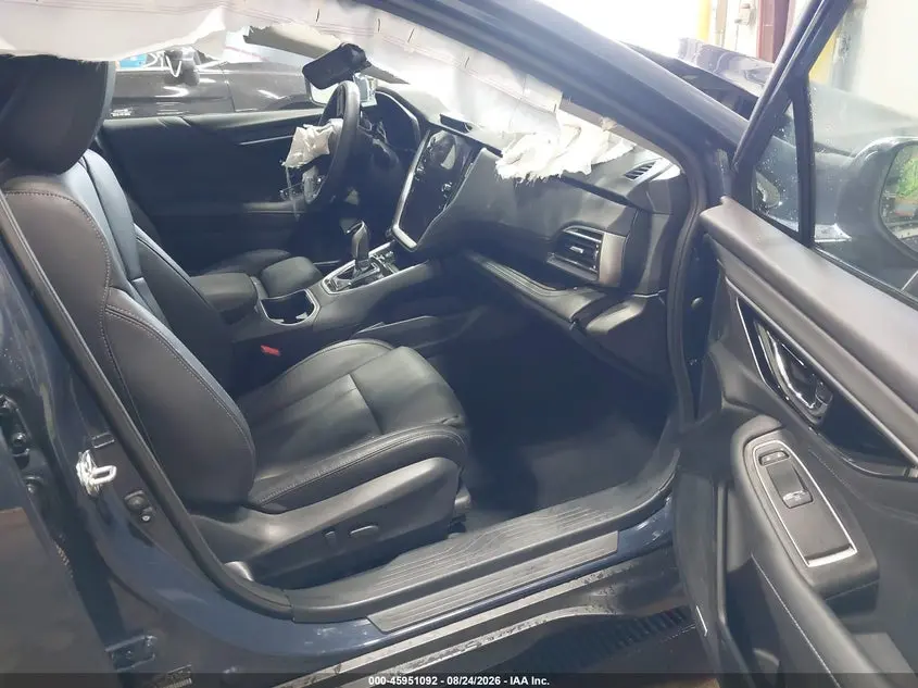 2025 SUBARU OUTBACK TOURING XT