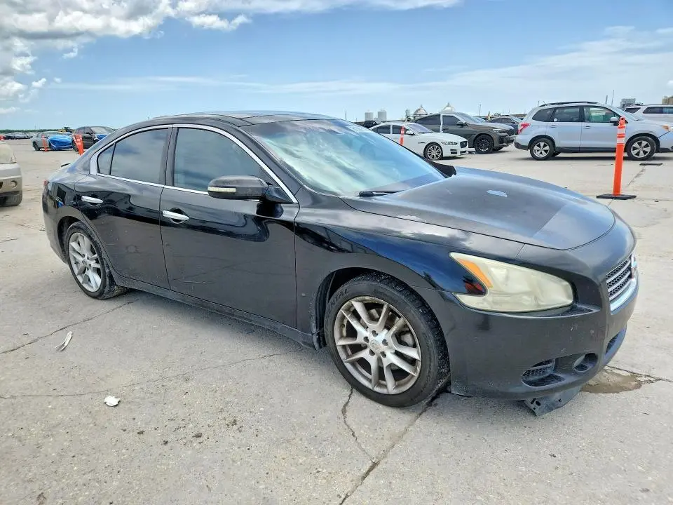 2011 NISSAN MAXIMA 3.5 S  