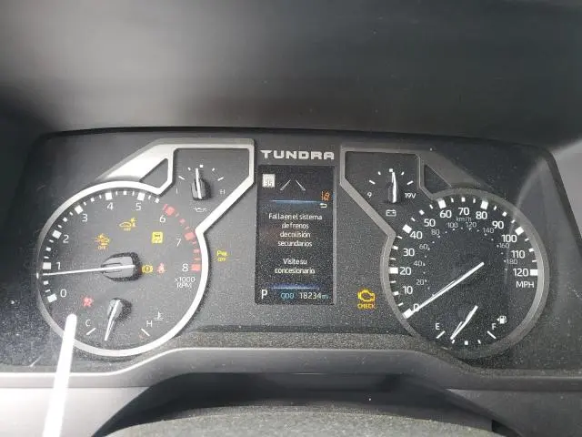 2024 TOYOTA TUNDRA CREWMAX SR  