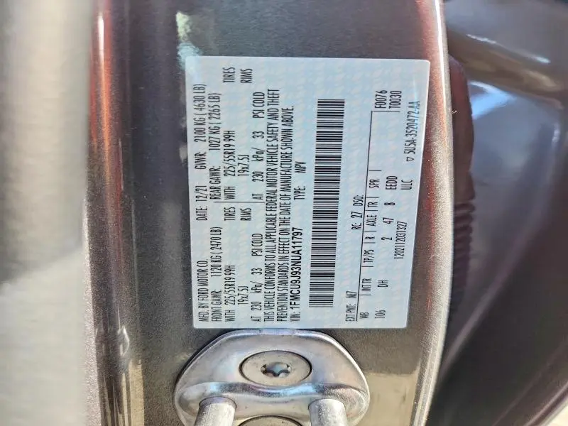 2022 FORD ESCAPE TITANIUM  