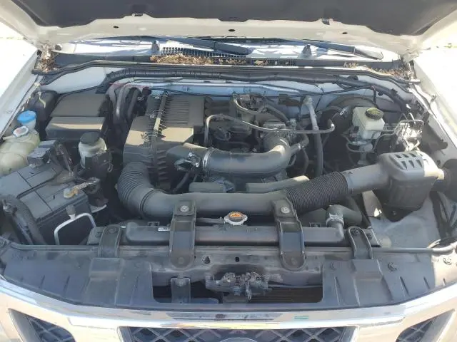 2017 NISSAN FRONTIER S  