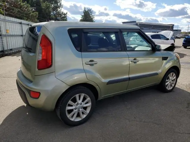 2013 KIA SOUL +  