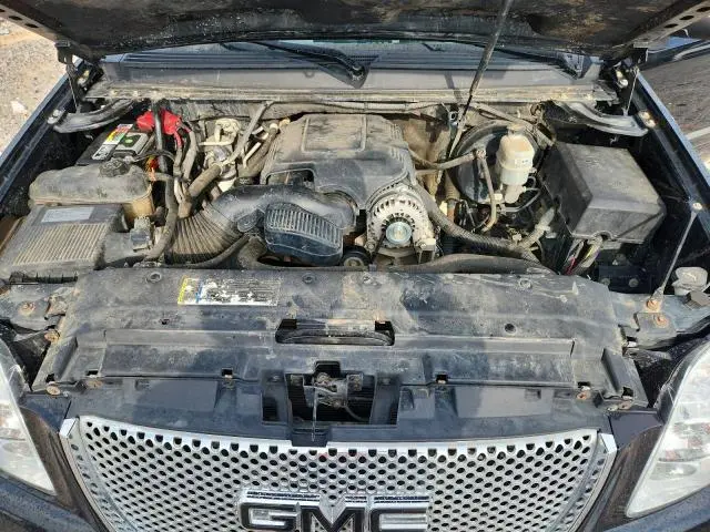 2010 GMC YUKON DENALI  