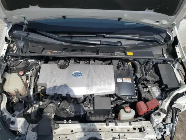 2016 TOYOTA PRIUS   