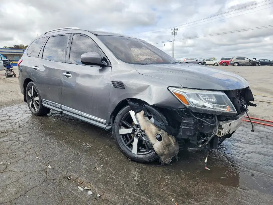 2015 NISSAN PATHFINDER S  