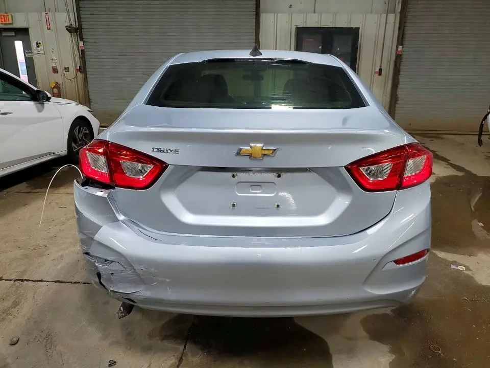 2018 CHEVROLET CRUZE LS  