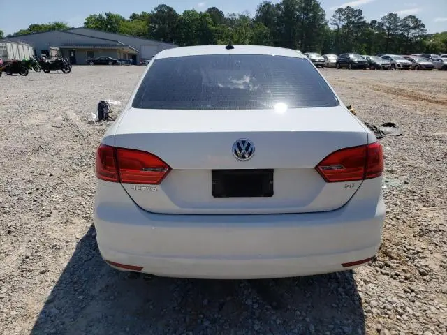 2014 VOLKSWAGEN JETTA SE  