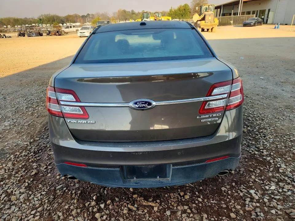 2015 FORD TAURUS LIMITED  