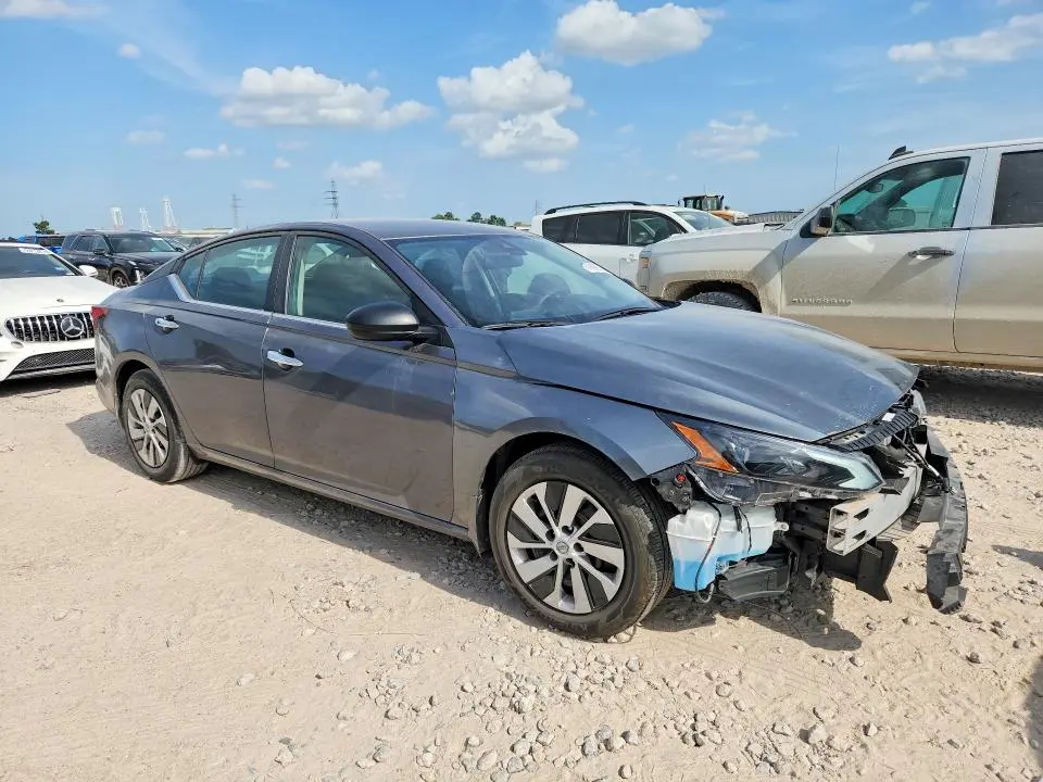 2024 NISSAN ALTIMA 2.5 S  