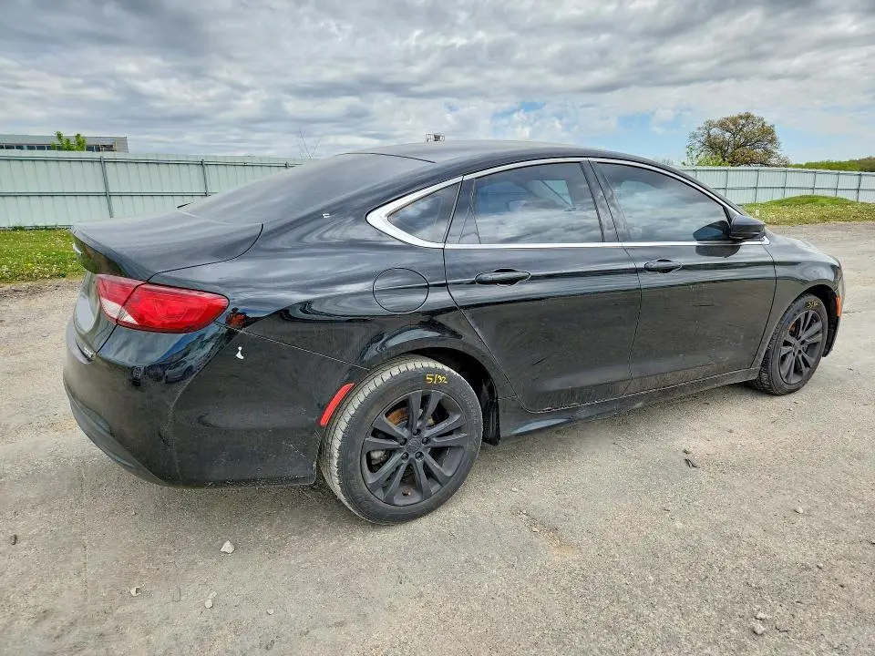 2016 CHRYSLER 200 LX  