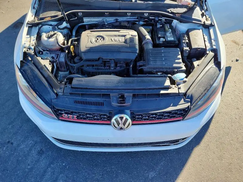 2016 VOLKSWAGEN GTI S/SE  