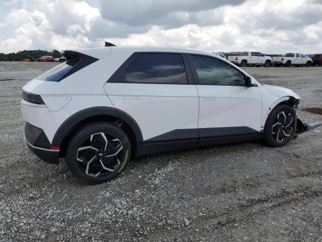 2024 HYUNDAI IONIQ 5 SE
