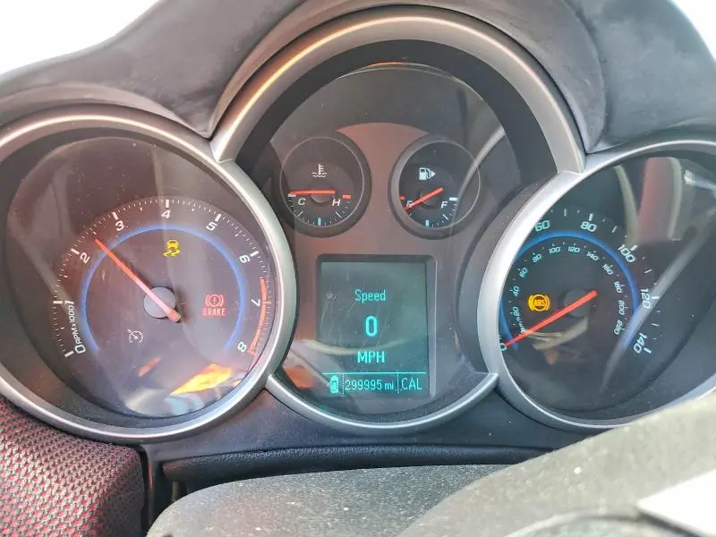 2012 CHEVROLET CRUZE LT  