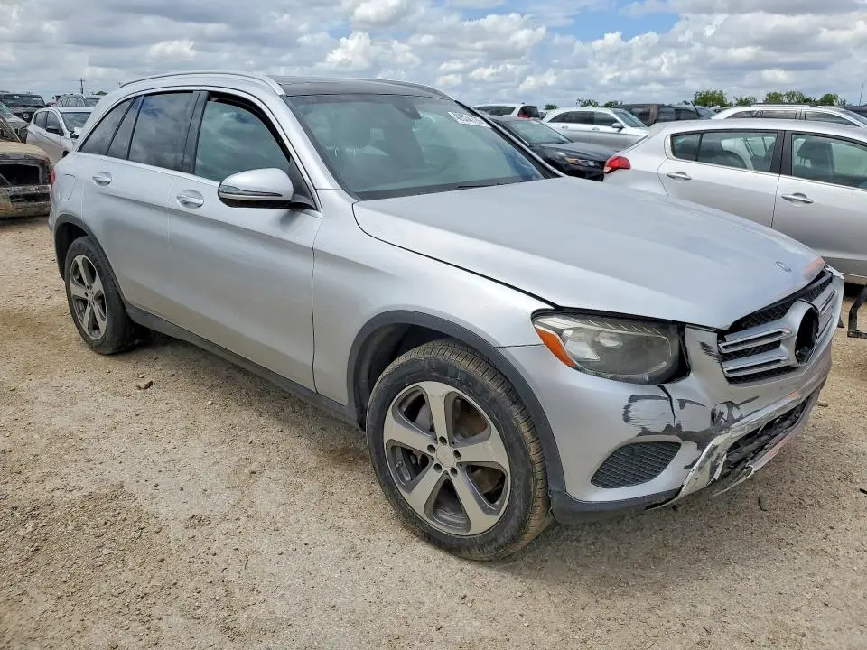 2016 MERCEDES-BENZ GLC 300  