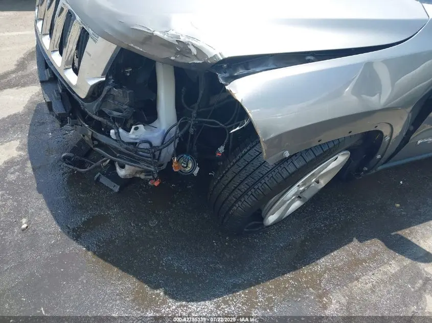 2013 JEEP GRAND CHEROKEE LAREDO