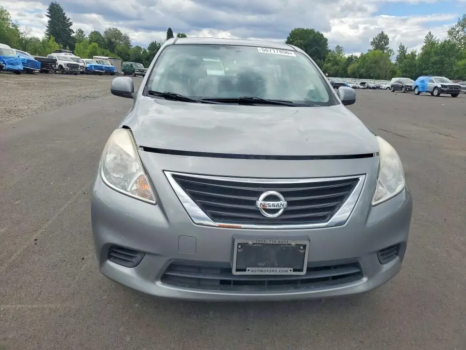 2013 NISSAN VERSA 1.6 S  