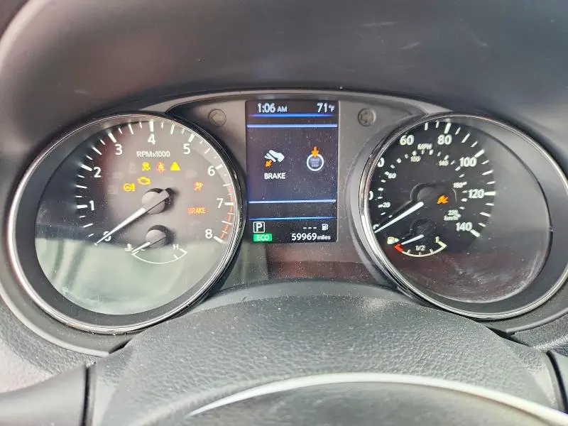 2018 NISSAN ROGUE SV  
