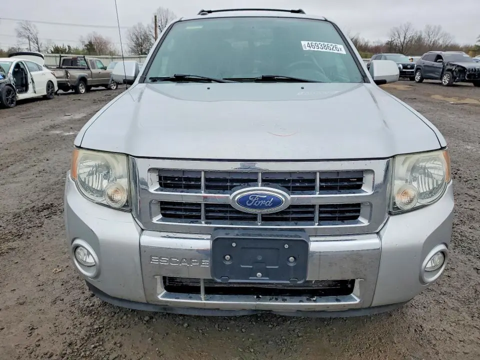 2011 FORD ESCAPE LIMITED  