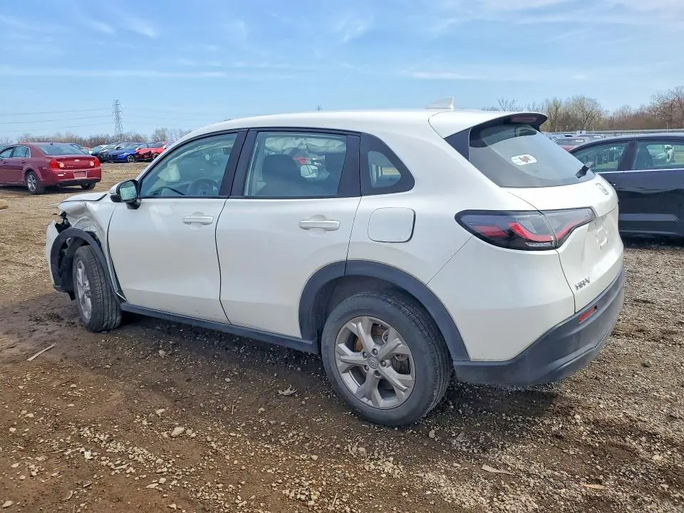 2025 HONDA HR-V LX  