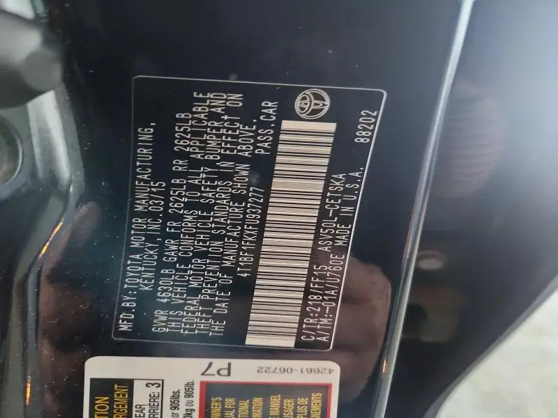 2015 TOYOTA CAMRY LE  