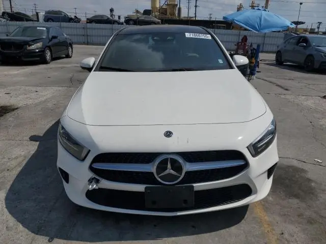 2019 MERCEDES-BENZ A 220  