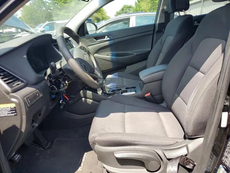 2018 HYUNDAI TUCSON SE  